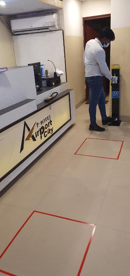 Hotel Airport City Near Delhi International Airport Yeni Delhi Dış mekan fotoğraf