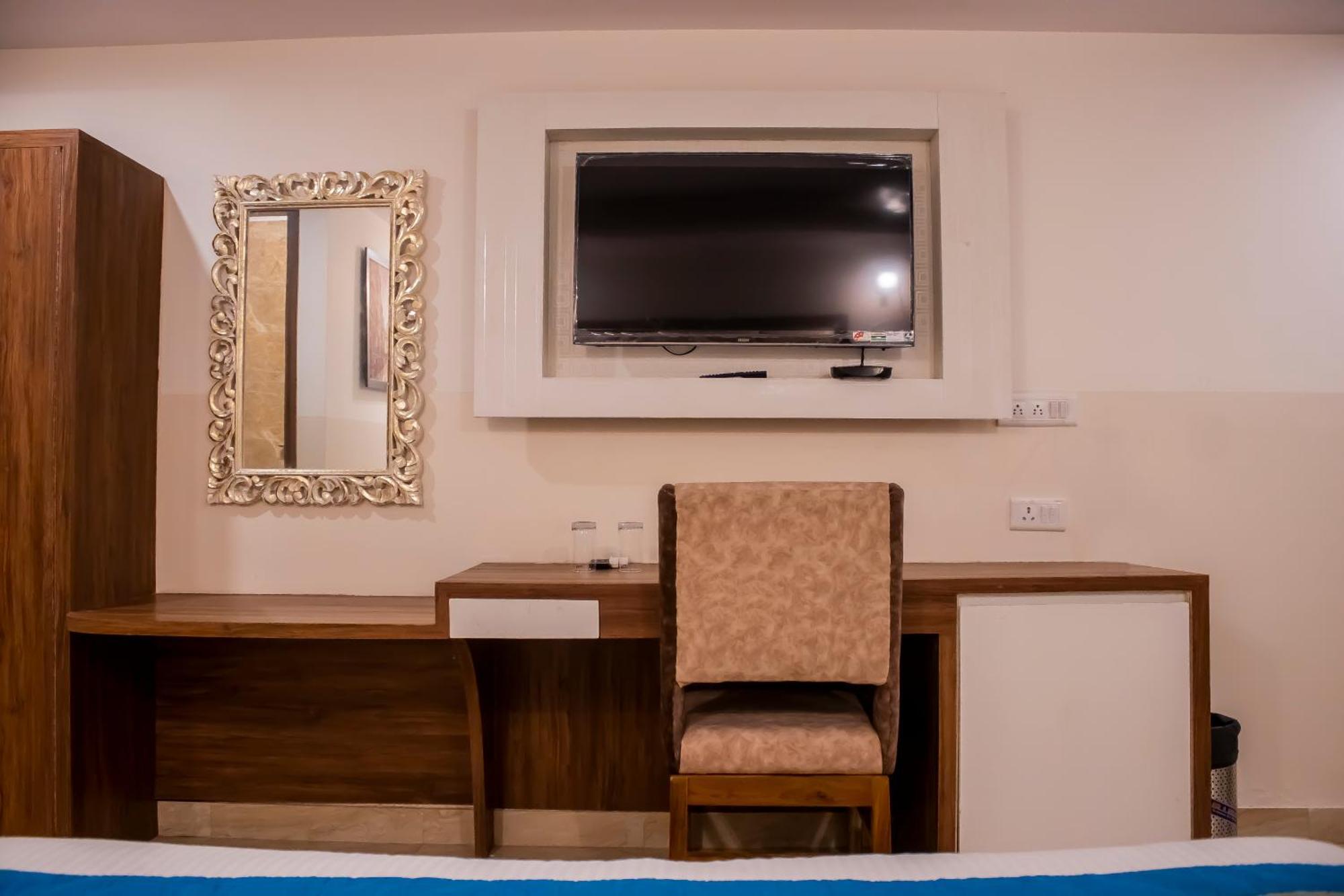 Hotel Airport City Near Delhi International Airport Yeni Delhi Dış mekan fotoğraf