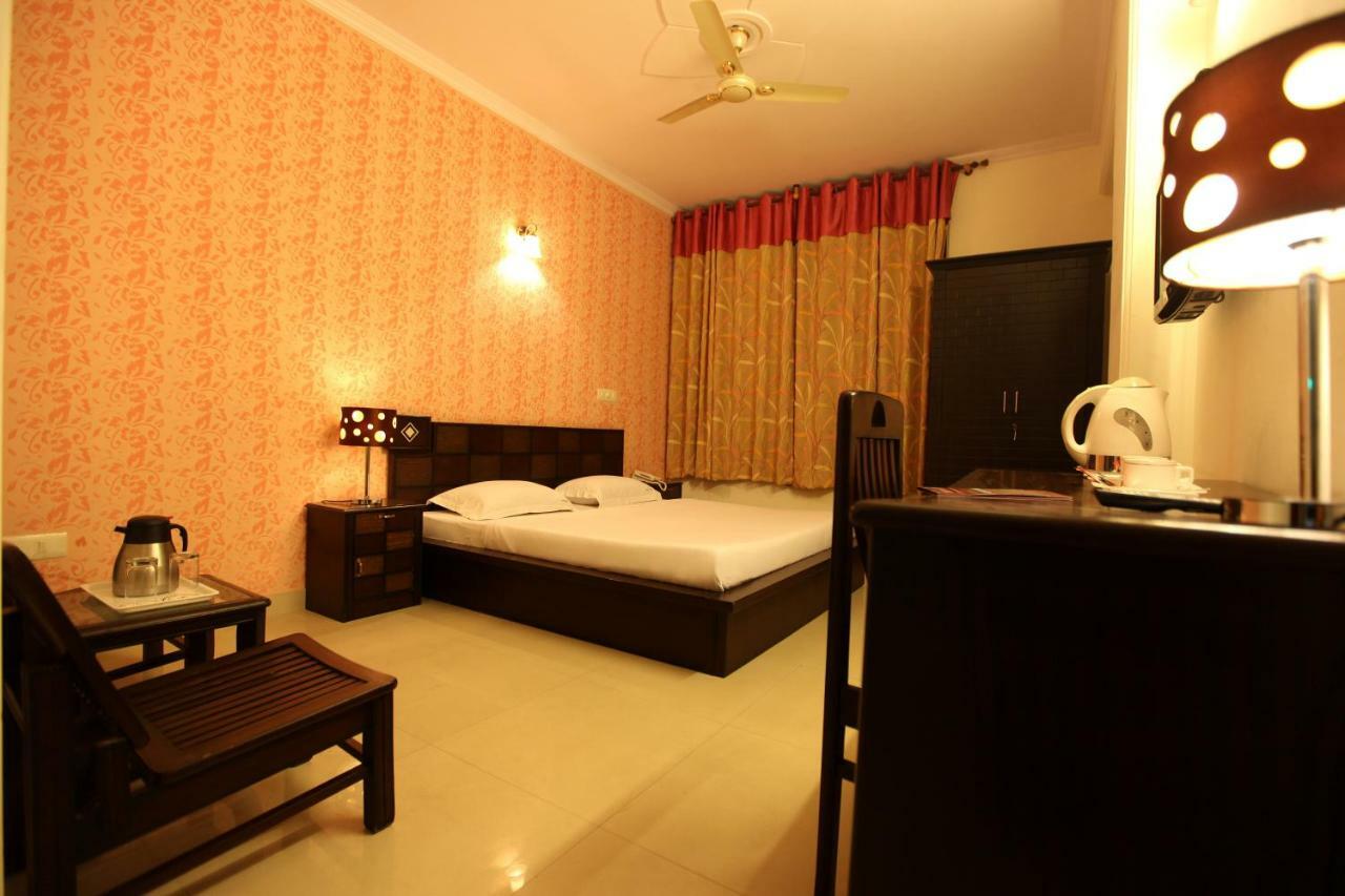 Hotel Airport City Near Delhi International Airport Yeni Delhi Dış mekan fotoğraf