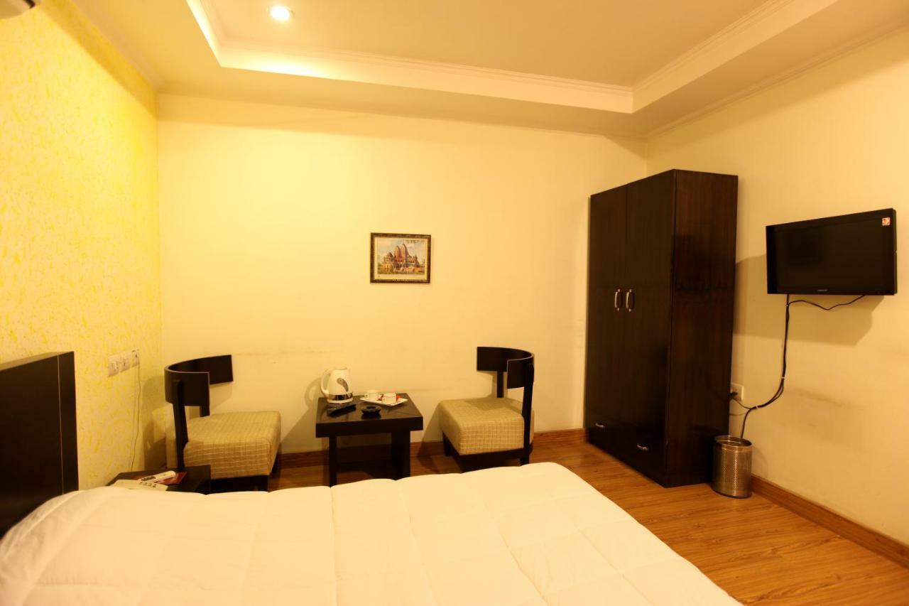 Hotel Airport City Near Delhi International Airport Yeni Delhi Dış mekan fotoğraf